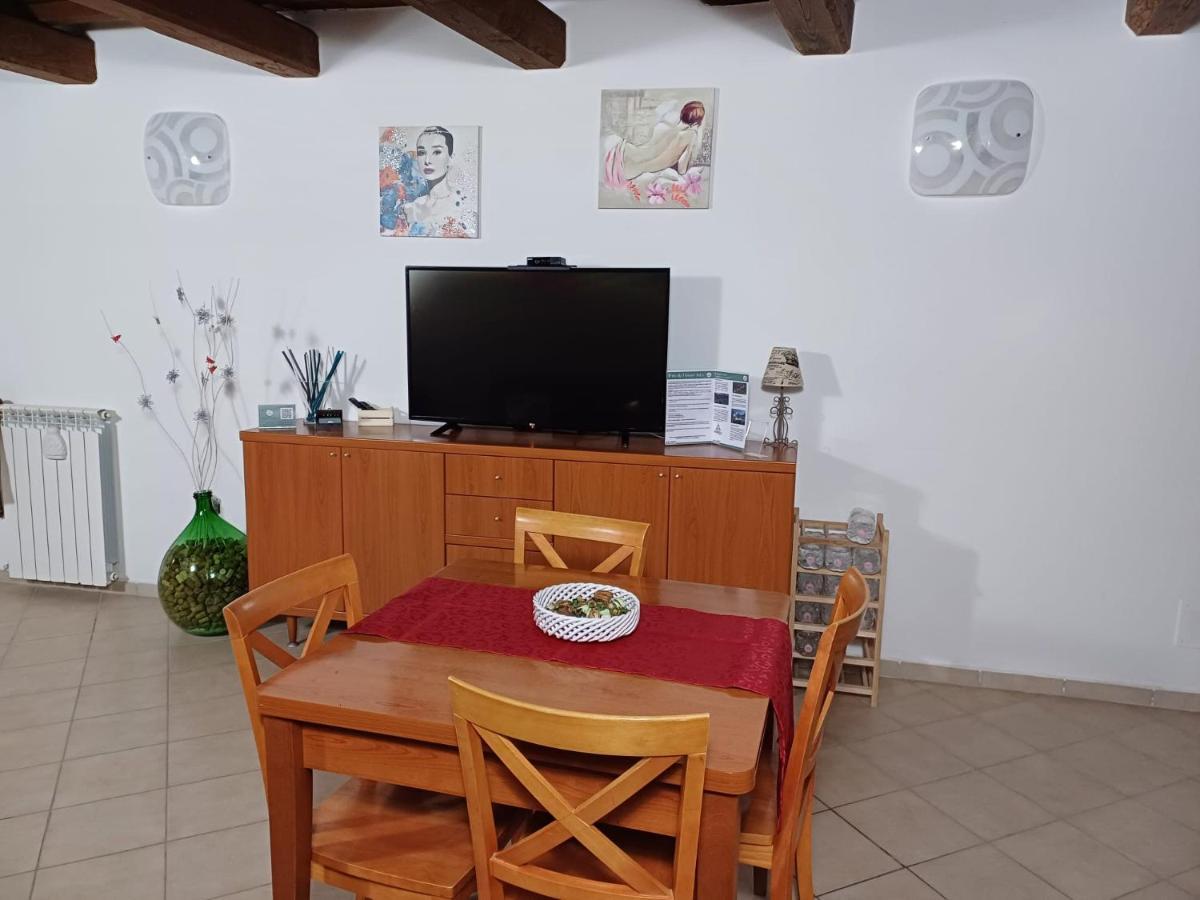 Il Vicolo House Villa Santa Rufina ภายนอก รูปภาพ